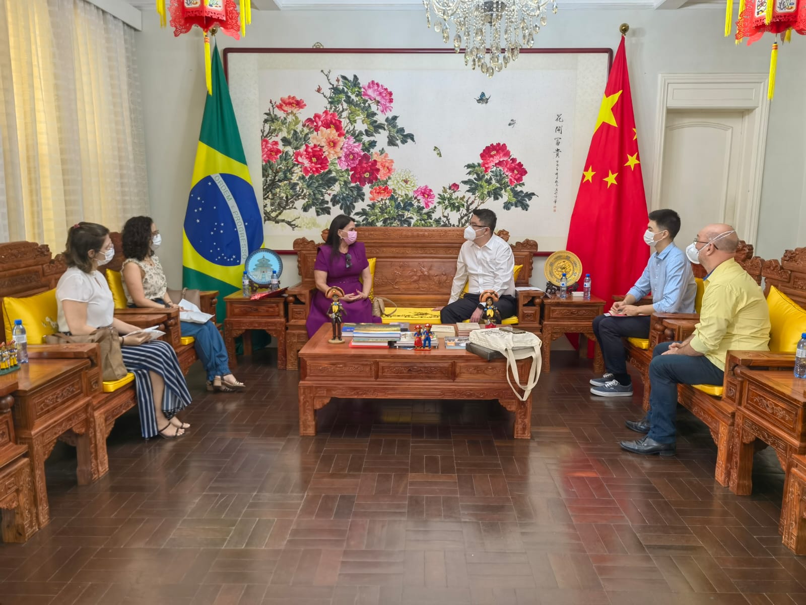 Visita ao Consulado da China em Recife e ao Instituto Confúcio da UPE Visita ao Consulado da China em Recife e ao Instituto Confúcio da UPE