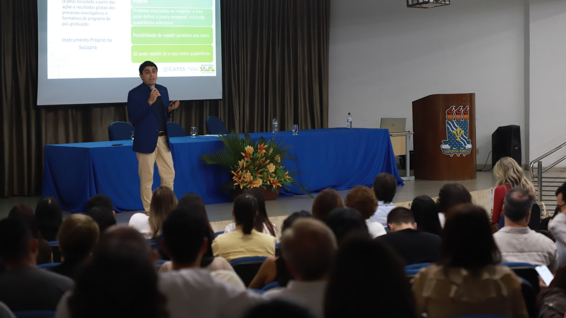 Diretor de Avaliação da Capes conduz seminário sobre pós-graduação na UFPB