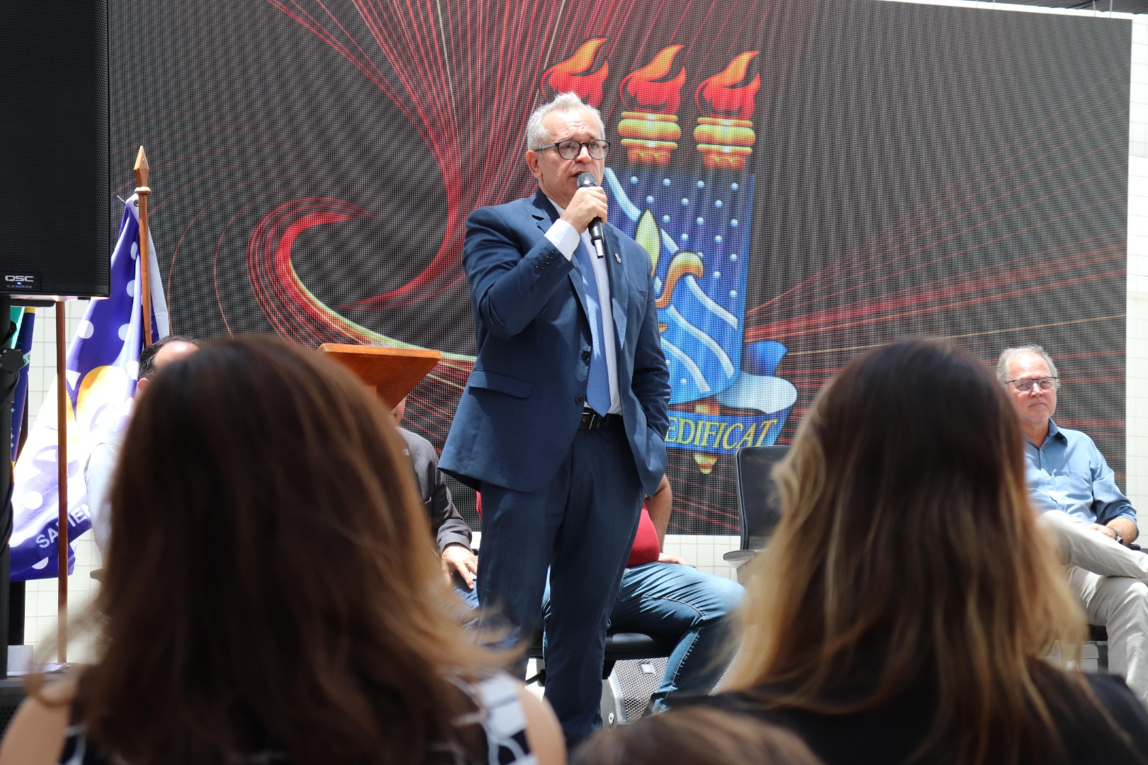 061120246.JPG 061120246.JPG