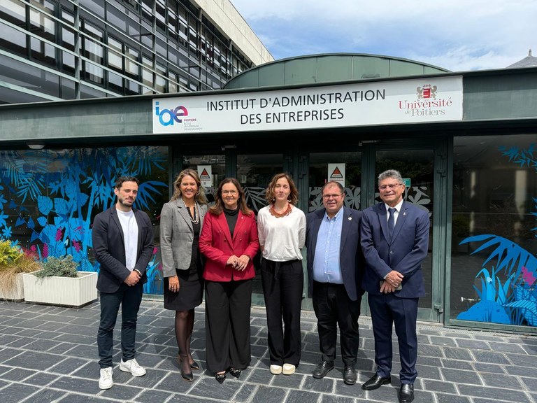 WhatsApp Image 2025-05-20 at 18.58.52 (2).jpeg