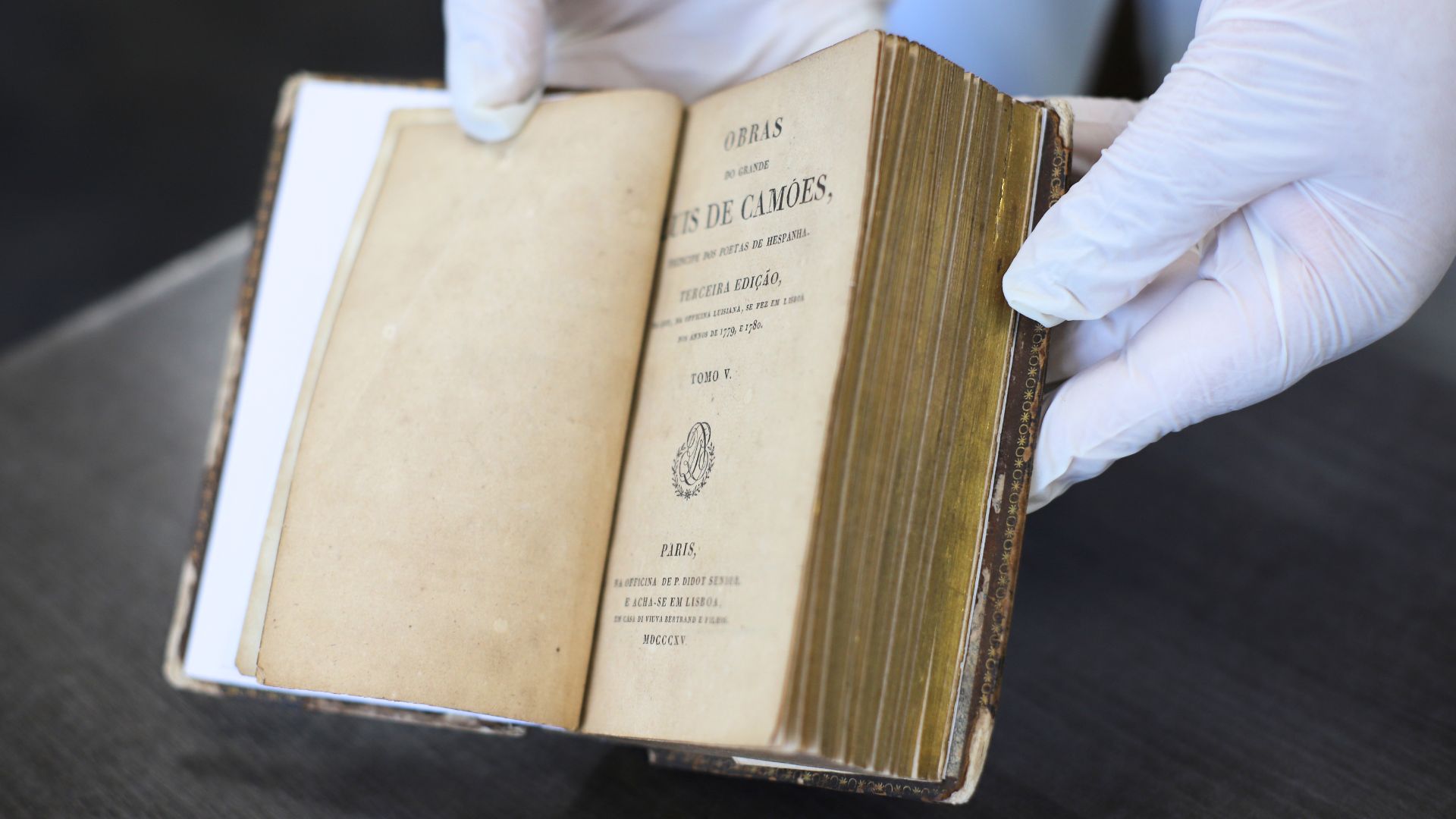 Uma janela para o passado: projeto da UFPB quer mapear acervo de obras raras da Biblioteca Central Uma janela para o passado: projeto da UFPB quer mapear acervo de obras raras da Biblioteca Central