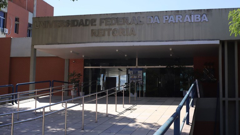 Agência de Cooperação Internacional seleciona estudantes para estágio obrigatório